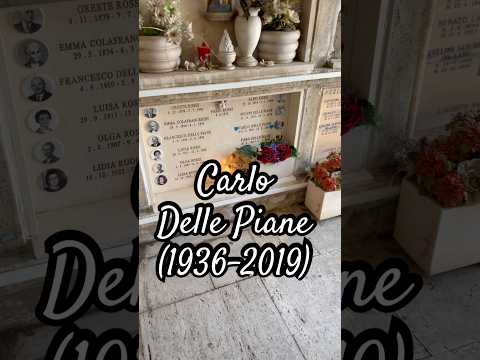 Video Carlo Delle Piane (1936-2019) Attore italiano. Tomba al Verano, Roma.Nastro dargento. Regalo Natale