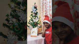 Setting up my Christmas Tree🎄|christmas tree decoration | #christmas #shorts #youtubeshorts #kids