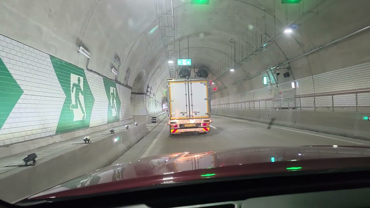 '만덕-센텀 대심도' 센텀에서 만덕 방향으로 