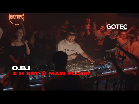 O B I Main Floor Gotec Club 2 H Pure Schranz Set