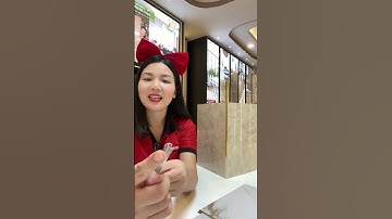 Tấm PVC vân đá kèm nẹp trang trí