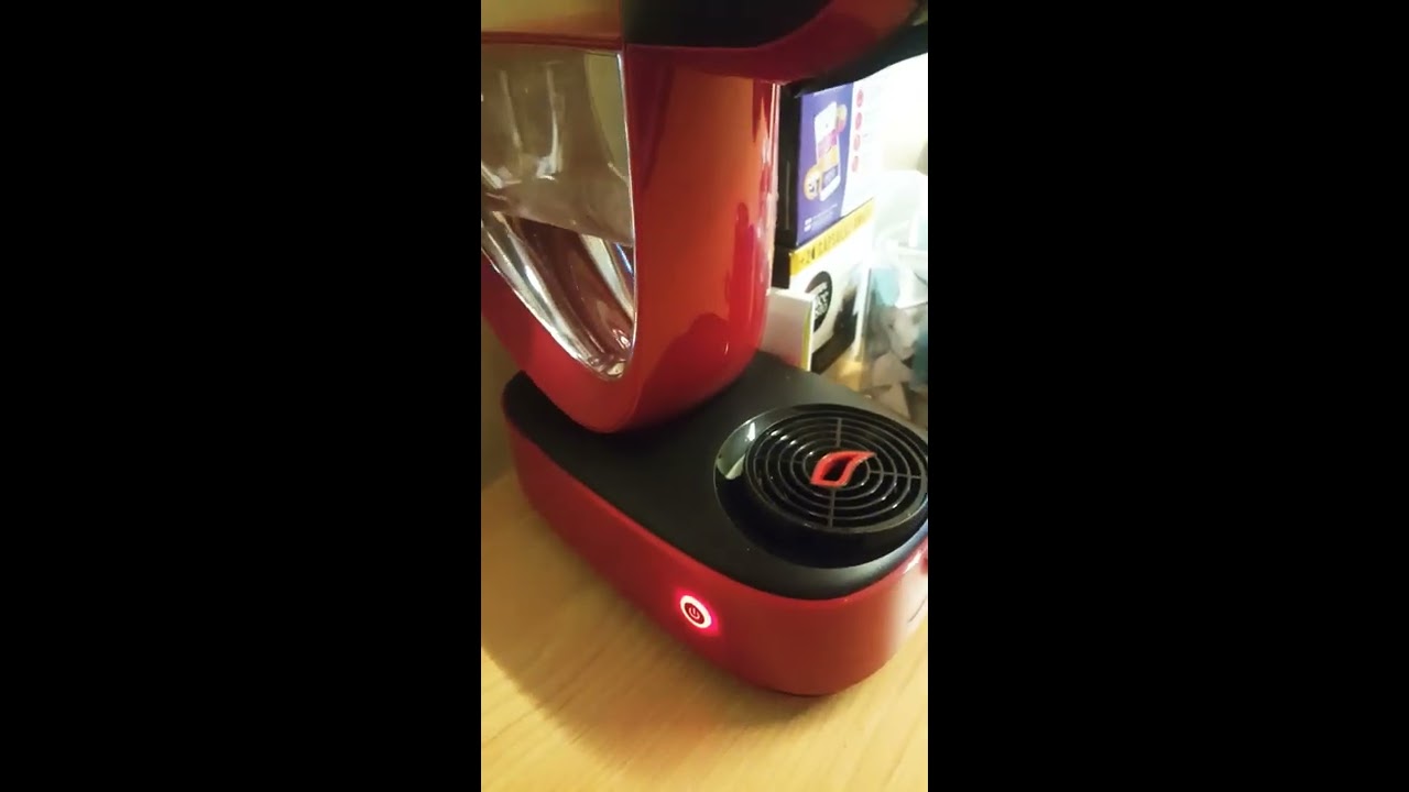 Como sacar cápsula atascada de cafetera Dolce Gusto - YouTube