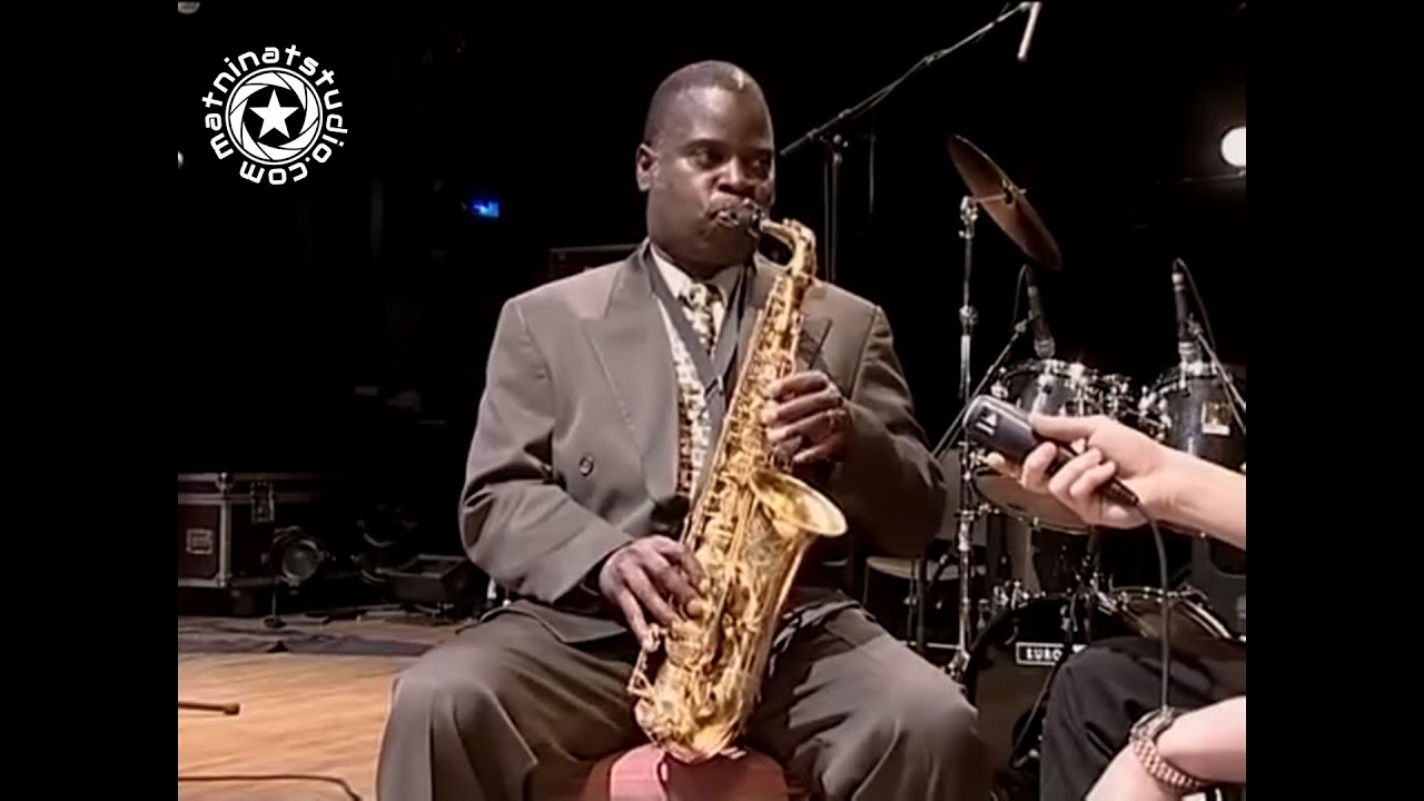 Watch Maceo Parker demo his sax during interview !