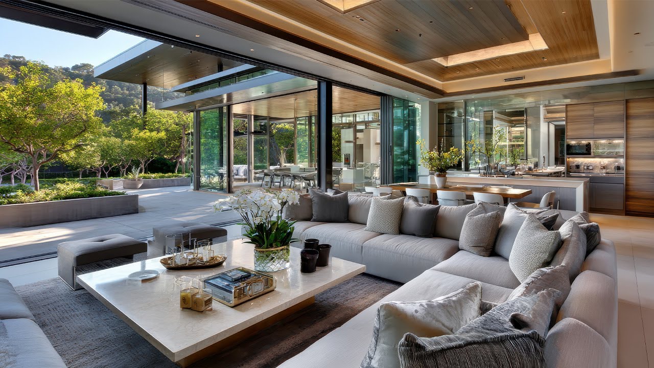 2025 Luxury Living Rooms: Open Layouts with Effortless Indoor Outdoor Connection