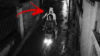 Ojol Bonceng Pocong Di Gang