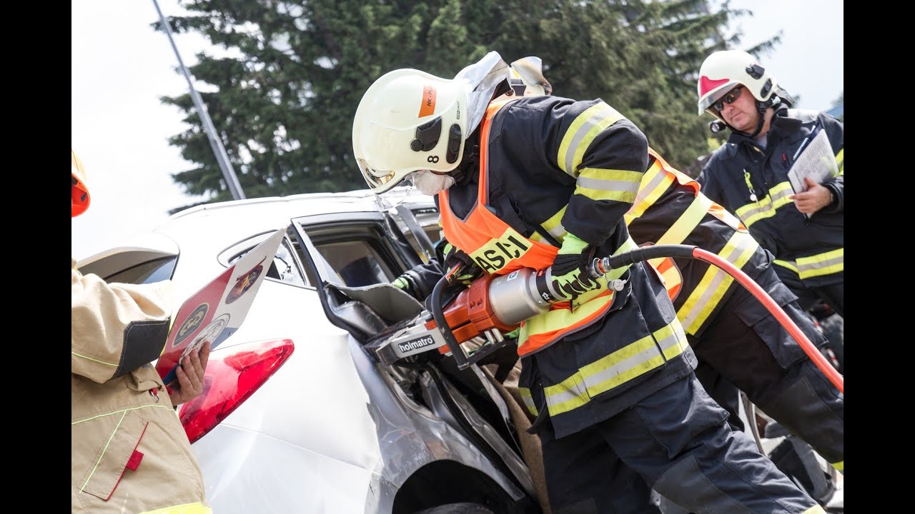 POŽÁRY.cz: Republikový šampionát dobrovolných hasičů ve vyprošťování vyhrála jednotka z Jablunkova