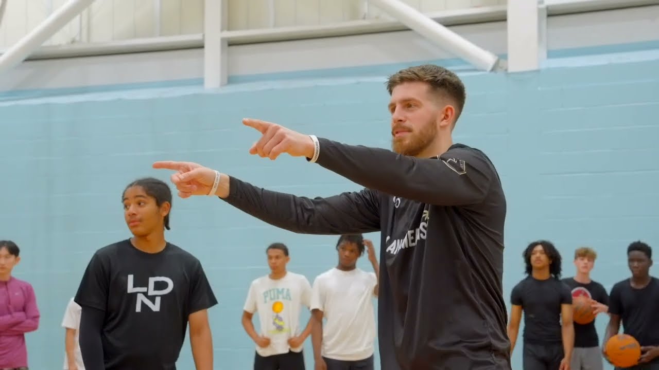 Tactical Introduction Session: Exposing Players to New Ideas