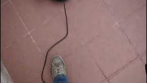 Crystal Castles - Magic Spells [video]