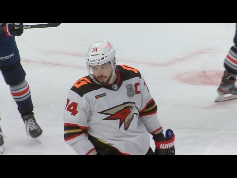 Emelin with his first goal of 2021 playoffs