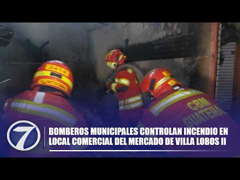 Municipal firefighters control fire at a commercial space in the Villa Lobos II market