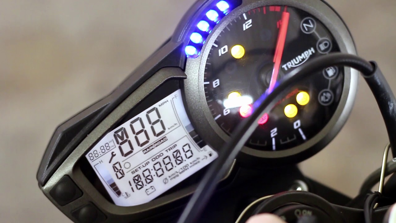 Triumph Street Triple 660 A2 Custom