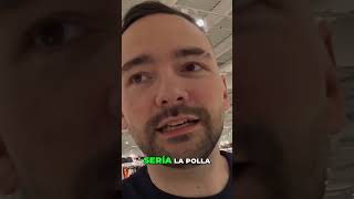 ¡TIENDA LOCA! Se esconden en ropa y activan alarma #shorts