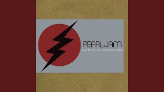 Video thumbnail of "Pearl Jam - Sirens (Live)"