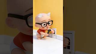 小さなドアの中には…