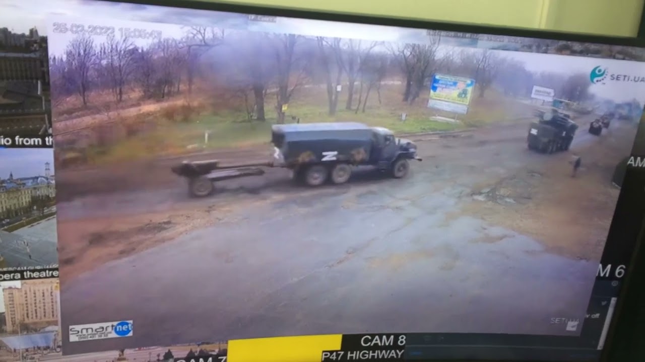 Russian invasion: watch the most destructive vehicle in the end!! 25.2.22 Kiev, Ukraine