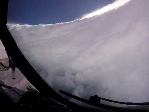 NOAA Hurricane Hunters fly through eye of Hurricane Dorian 09/01/19