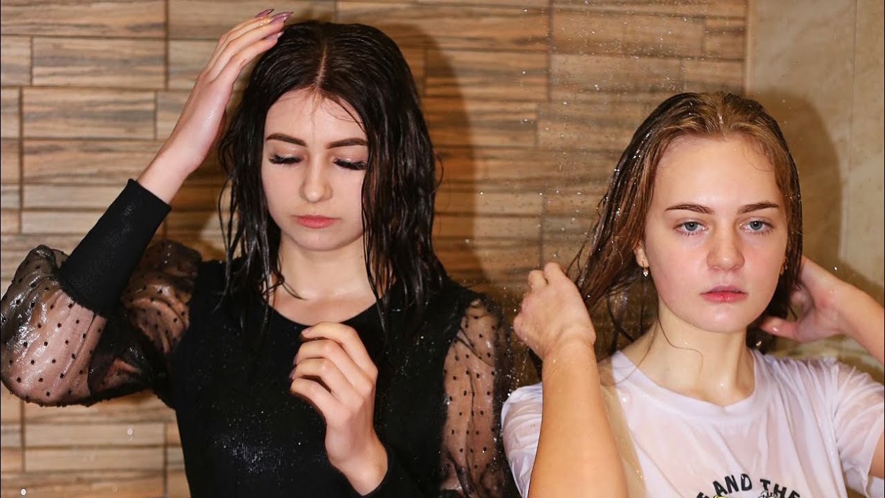 THEY LOVE THEIR WET CLOTHES: CUTE GIRLS POSE IN THE POOL [WETLOOKER ID: vt125]