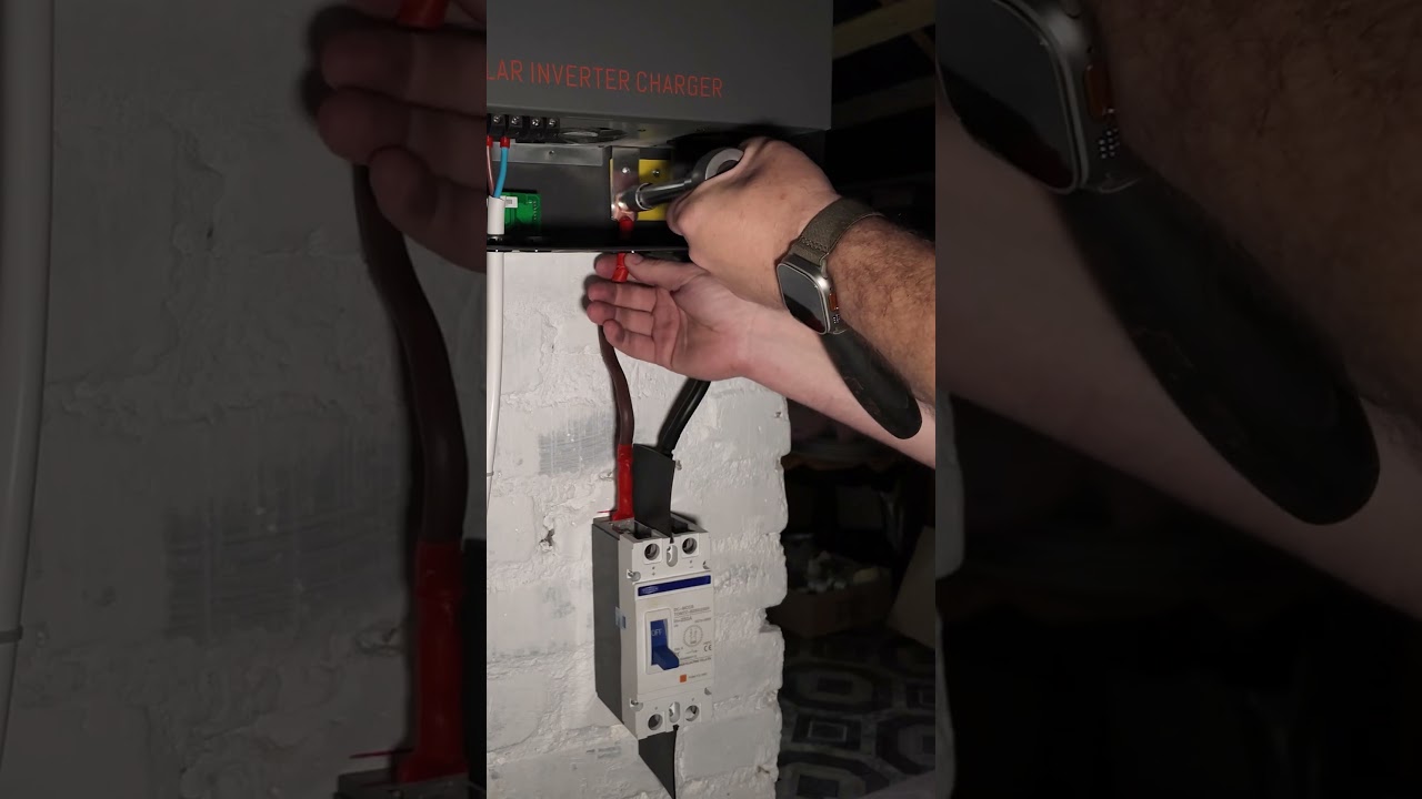 ПОДКЛЮЧЕНИЕ АКБ К ГИБРИДНОМУ ИНВЕРТОРУ