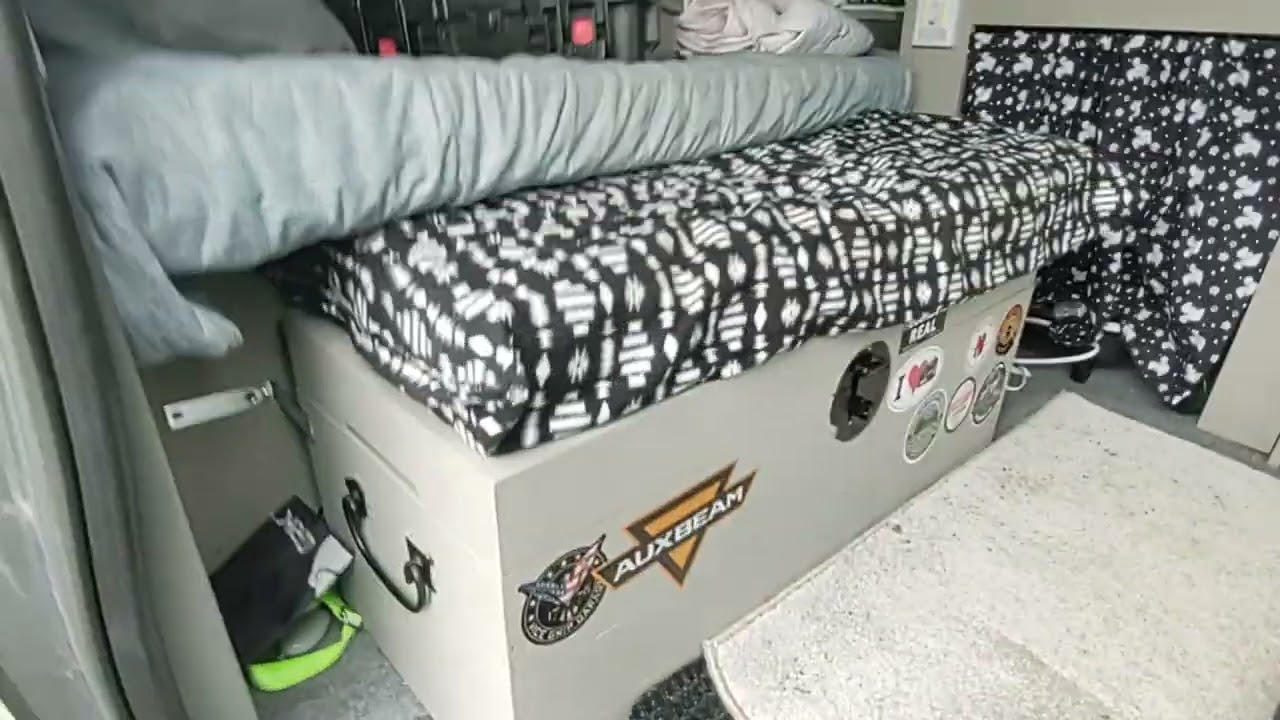 Camping in my E150 at a rail park in Fostoria Ohio. #vanlife #ford #e150van #camping