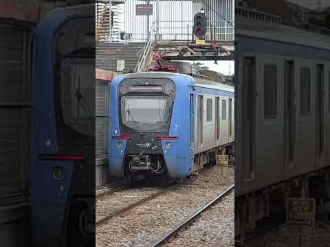 #Short | Trem saindo de Marechal Hermes