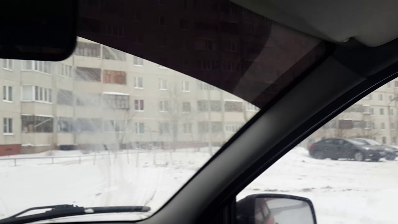 Течет крыша в машине