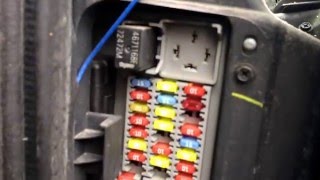 2003 Jeep Liberty Fuse Box Location