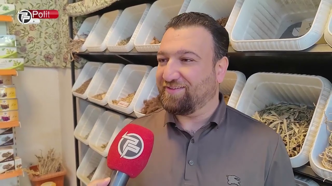 هونەرمەند هێمن پێنجوێنی لە دوکانەکەی حاجی عارفی عەتار سوردی وتم بول بول جێمەهێڵە دەڵێتەوە