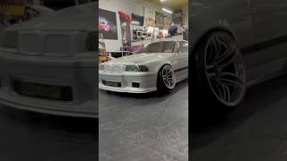 Rc drift Cars. Bmw e36 PALI GUMĘ i driftuje na TORZE. TUNING BMW….. wygląda KOZACKO. #automobile
