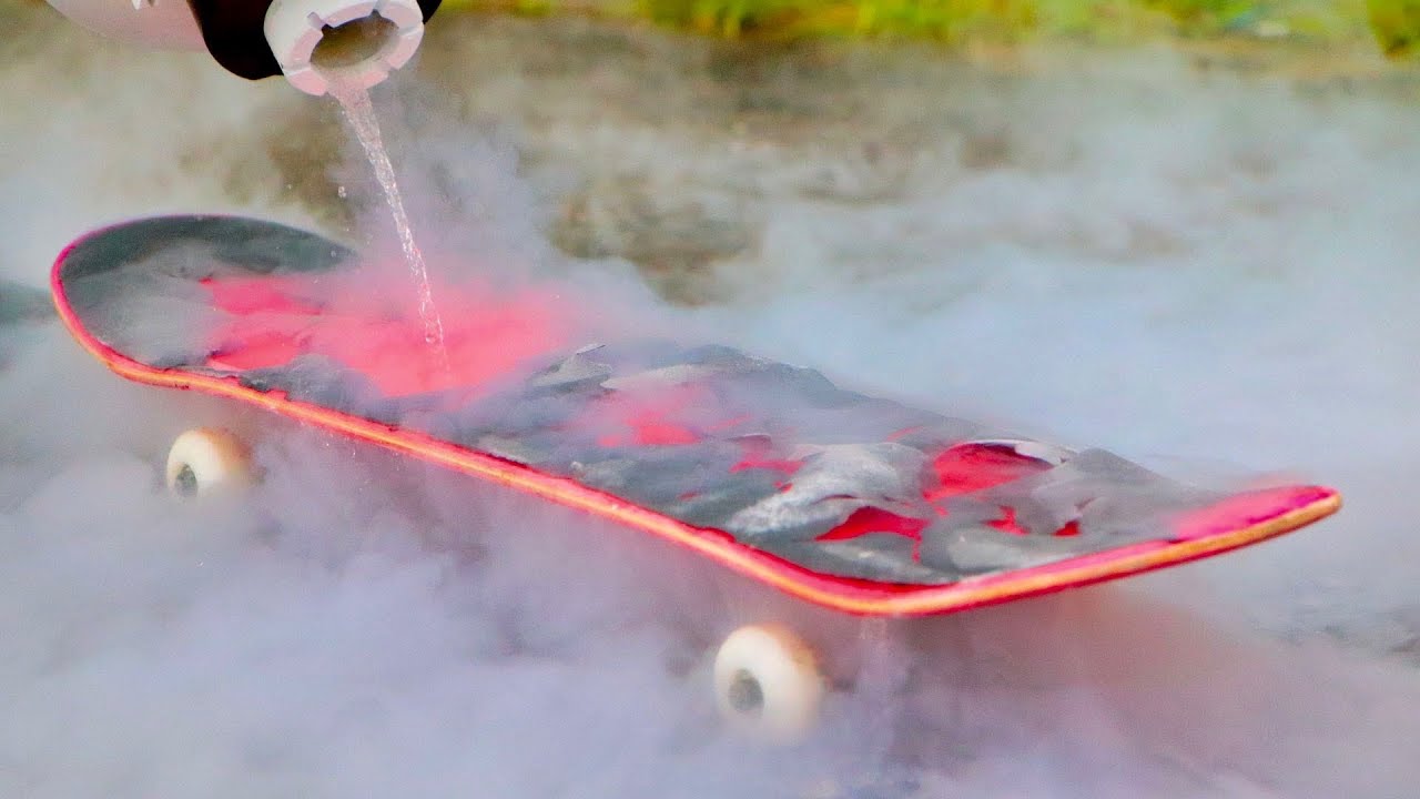 WHAT LIQUID NITROGEN DOES TO A SKATEBOARD! YouTube
