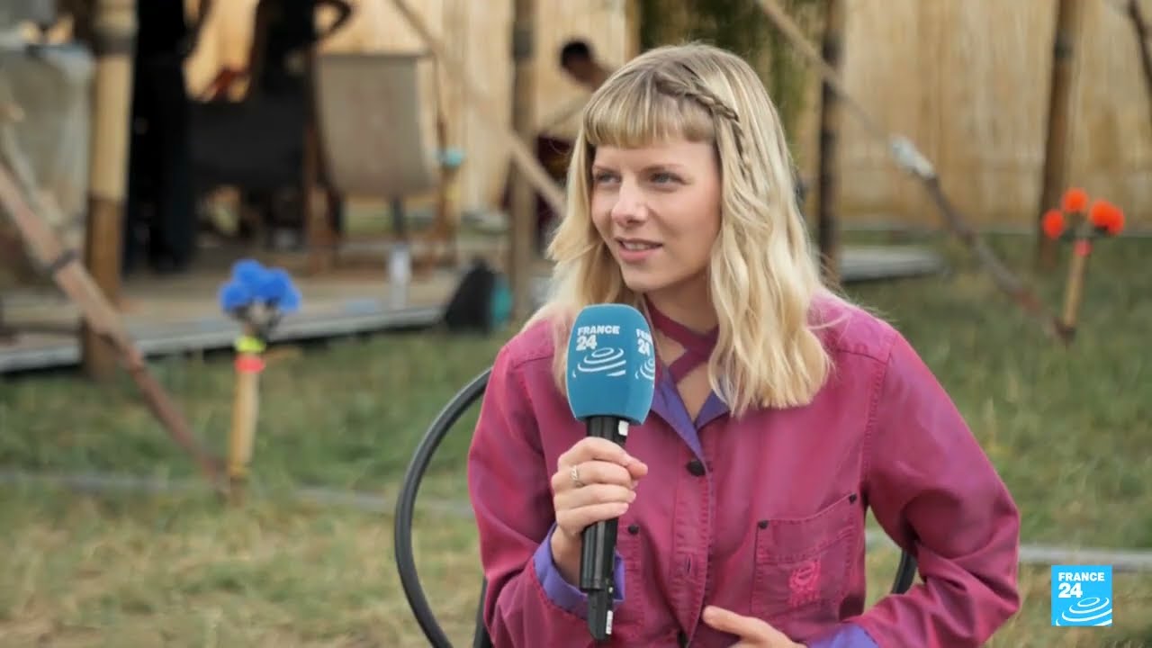 20250822 - AURORA - Interview at Rock en Seine, plus bonus