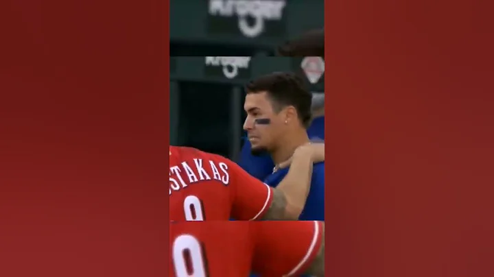 Javy Baez Gets The Ultimate Revenge #shorts #viral #fyp #mlb