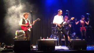 Download Lagu Bombita's XL running and hiding MP3