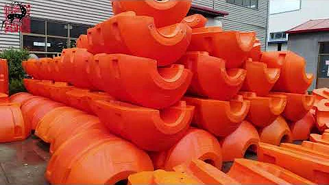 The installation of pipe floats