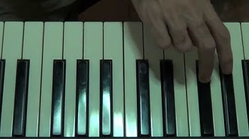 L62 A flat major scale right hand