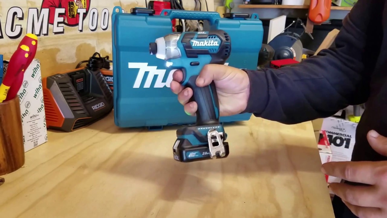 Makita 12v 브러시리스 임팩트 드라이버 콤보 키트 검토(DT04)