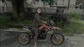 Story wa supermoto cewek||