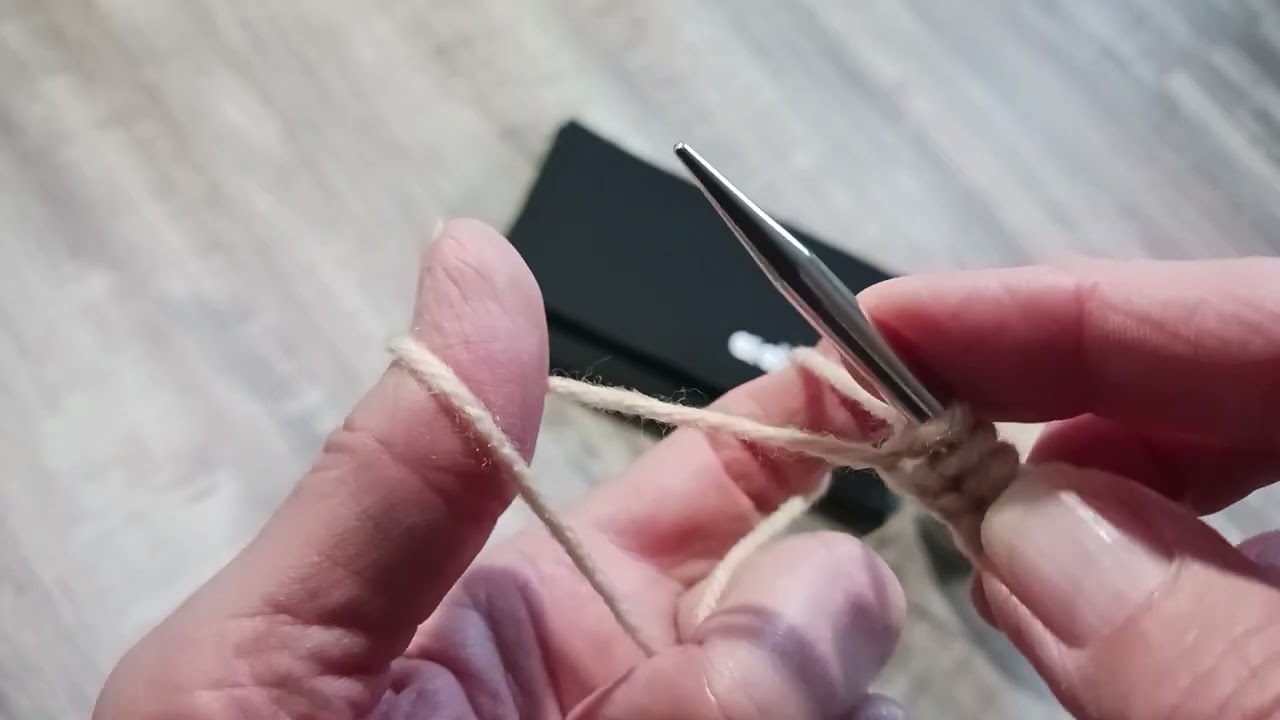 Knitting Tutorial - "German Twisted Cast On" - by The Seamless Knitter 