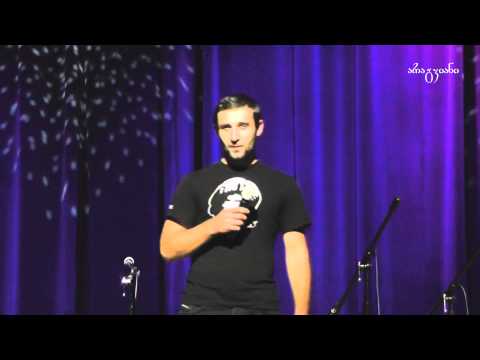 დეკა ნაყეური კითხულობს საკუთარ ლექსებს