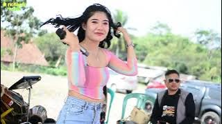 Melanggar hukum_Cover by pipit moskil_R Richardo musik