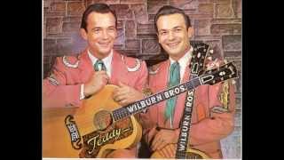 The Wilburn Brothers ~ Somebody's Back In Town (Demo) [Mono] chords