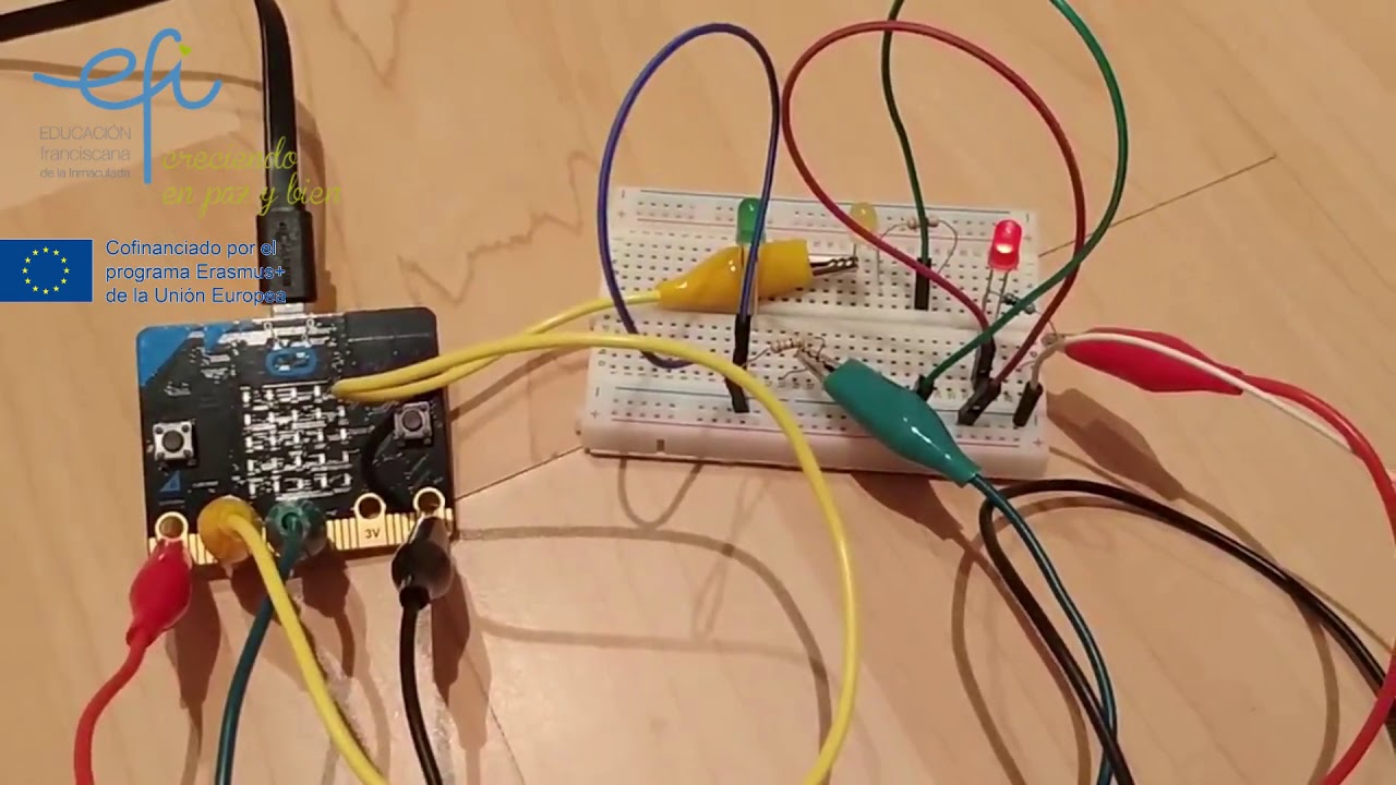 Traffic Light con microbit - YouTube
