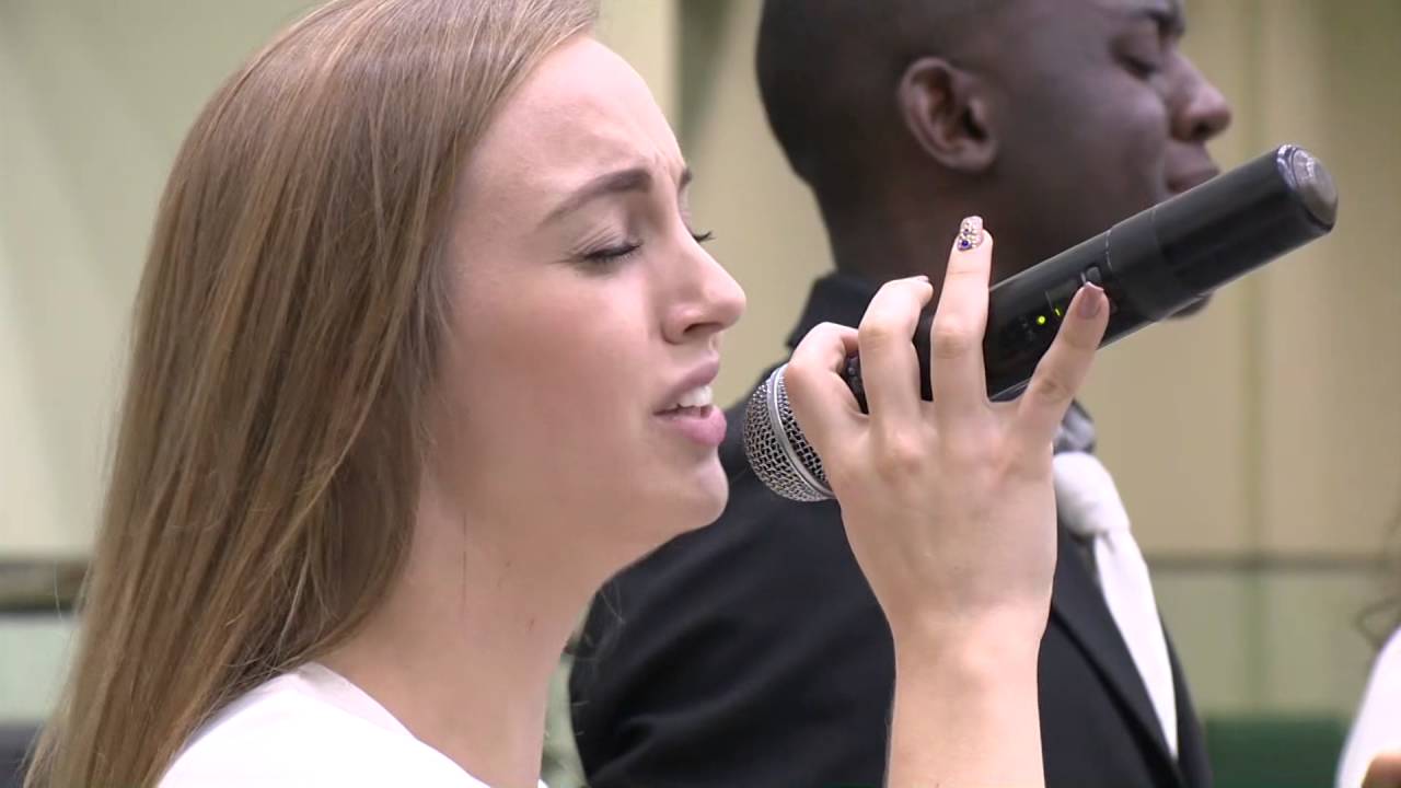 EU ME RENDO   GRUPO DE LOUVOR ÂNCORA DA ALMA