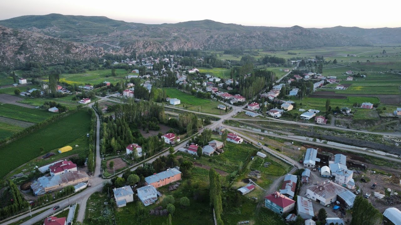 Sivas Hafik Çınarlı Köyü