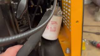 Chinese Mini Excavator Installing a hydraulic Filter !!!