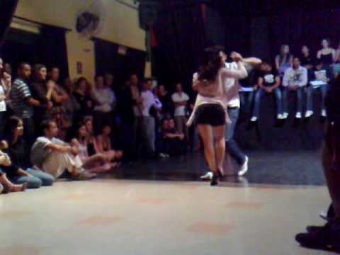 Jack and Jill - Roberto Motta e Karina Carvalho danando Salsa!!!