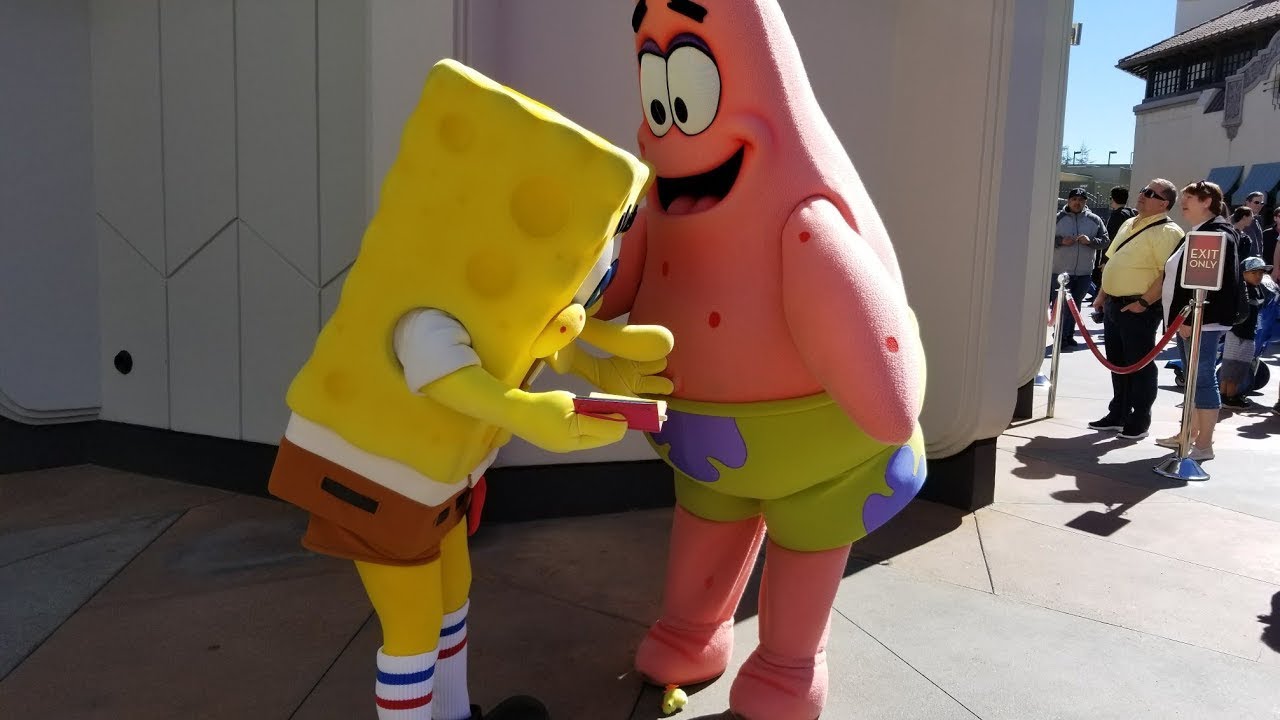 Spongebobはパトリックスターがユニバーサル スタジオ ハリウッドで私のベビー ニワトリを踏むのをやめます Null Youtube Spongebobはパトリックスターがユニバーサル スタジオ ハリウッドで私のベビー ニワトリを踏むのをやめます Null Youtube