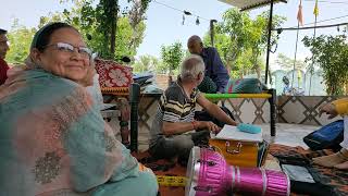 Bhajan sung by Pawan g Bhat at pt Soom nath Sooms Ashram Dok Wazira Nagrota jammu.