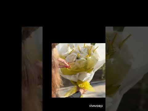 هي وردة العمر لذا أهديها الورد كله باقة ورد صناعي حب