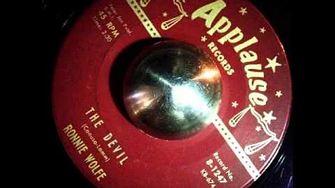 Ronnie Wolfe - The Devil (Applause)
