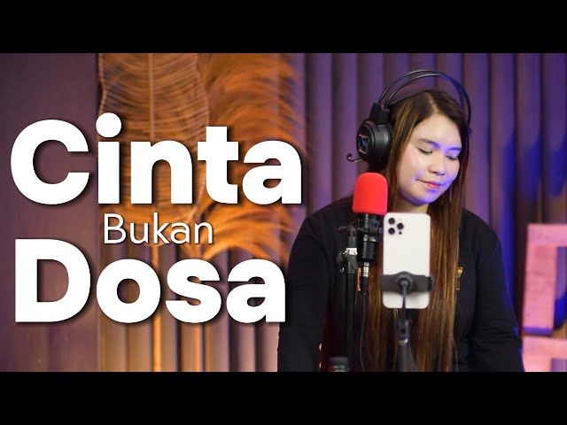 Cinta Bukan Dosa Cover Esha Laiya class=